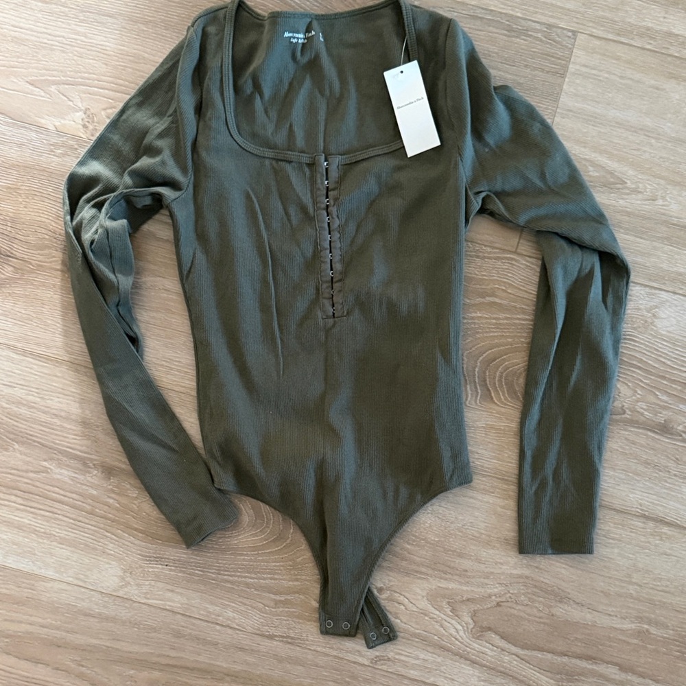 Abercrombie & Fitch Olive Green Ribbed Long-Sleeve Bodysuit
